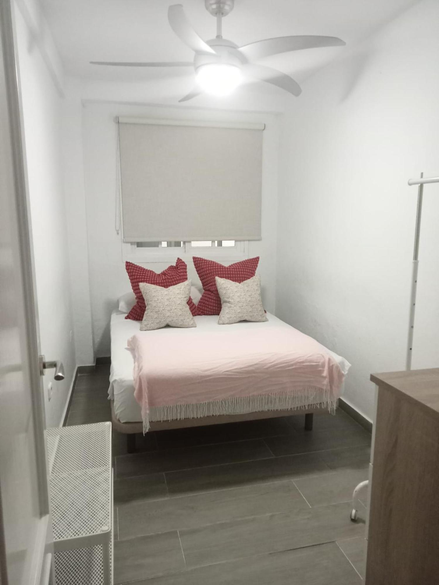 Ferienwohnung " El Rebalaje"Playa 550M-Centro 1'8Km-Parking Málaga Exterior foto